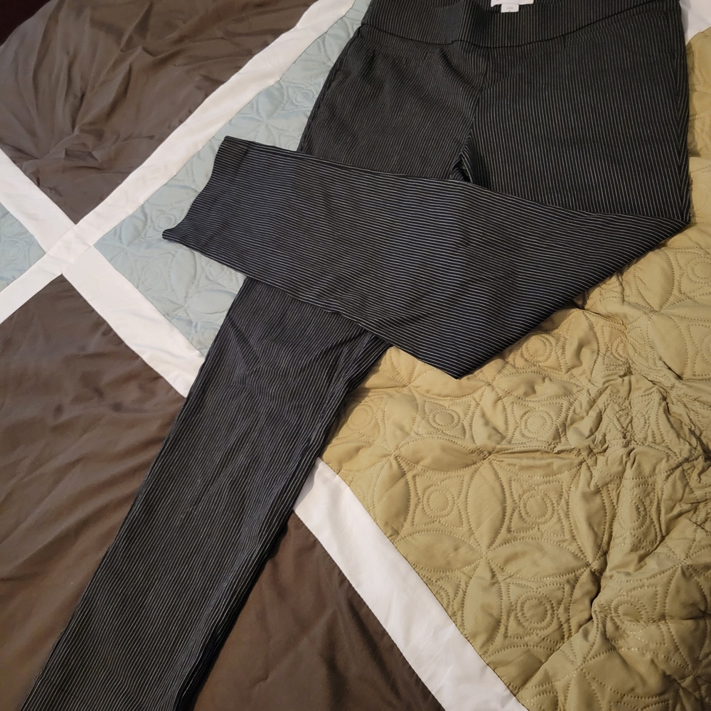 Liz Claiborne Lisa Black Pinstripe Pants